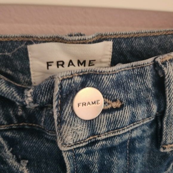 Frame Le High Skinny Cropped Jeans in Clarin Rips High Rise Size 26 - Picture 9 of 12
